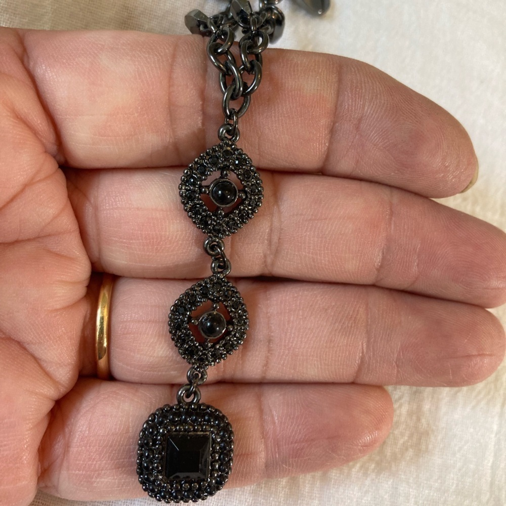 White House Black Market Black Victorian Designed Bib‎ Necklace - Picture 8 of 10